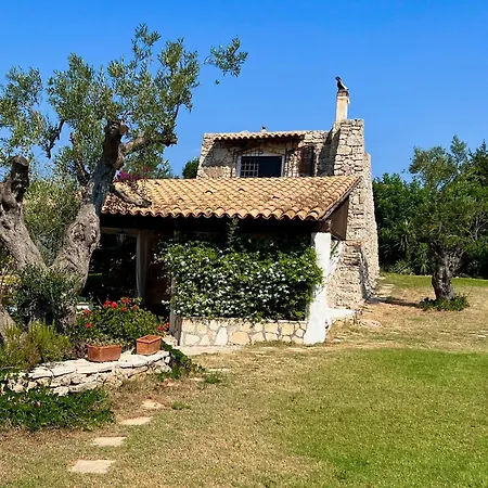 Tenuta Le Farcole By Lovesud Hébergement de vacances *